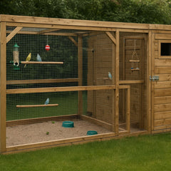 Voliere met nachthok en sluis