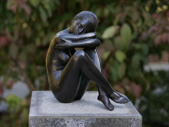 Bronze statue Sitting 27x20x17cm