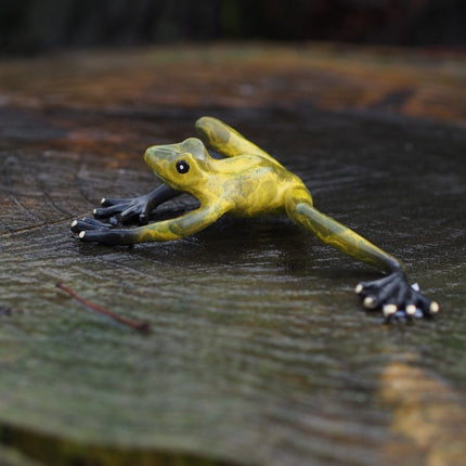 Bronzen beeld Groene kikker 4x11x21cm