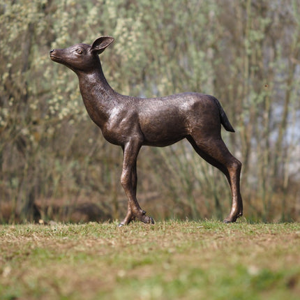 Bronzen beeld Hertenkalf 82x27x80cm