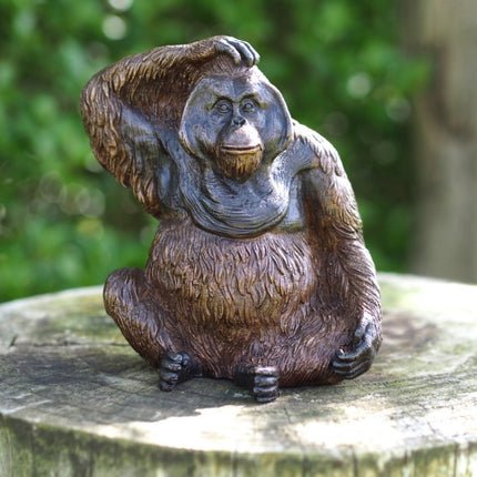 Bronzen beeld Orang oetan 16x10x14cm