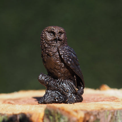 Bronzen beeld Uil op boomstronk 11x5x7cm