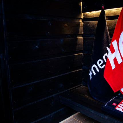 Tuindeco Handdoek Harvia 70x140cm rood