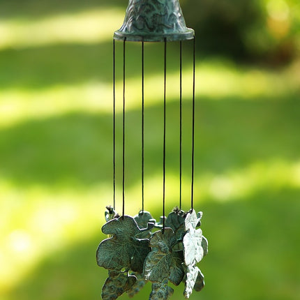 Bronzen beeld Windgong met druiven 30x9x9cm