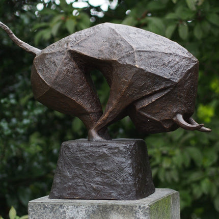 Bronzen beeld Moderne Stier 48x18x57cm - Doika - Bronzen beeld - Doika - 5410807220825 - AN2082BR-B