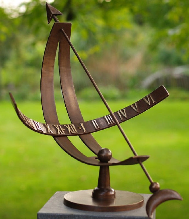 Bronzen Zonnewijzer 49x40x40cm - Doika - Zonnewijzer - Doika - 5410807003862 - GA0386BR-B